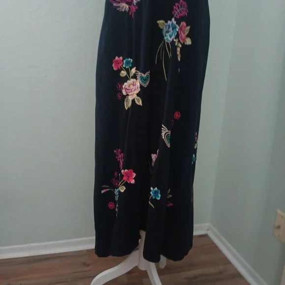 Johnny Was Vibrant Floral Embroidered Maxi Dress - Picture 4 of 8